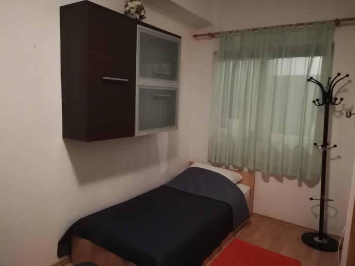 Apartment Hortenzija Башка-Вода Екстер'єр фото